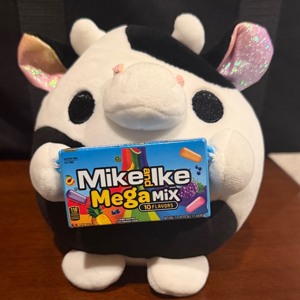Snackle Cow - Mike & Ike